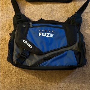 OGIO Fuze Black and Blue Messenger Bag